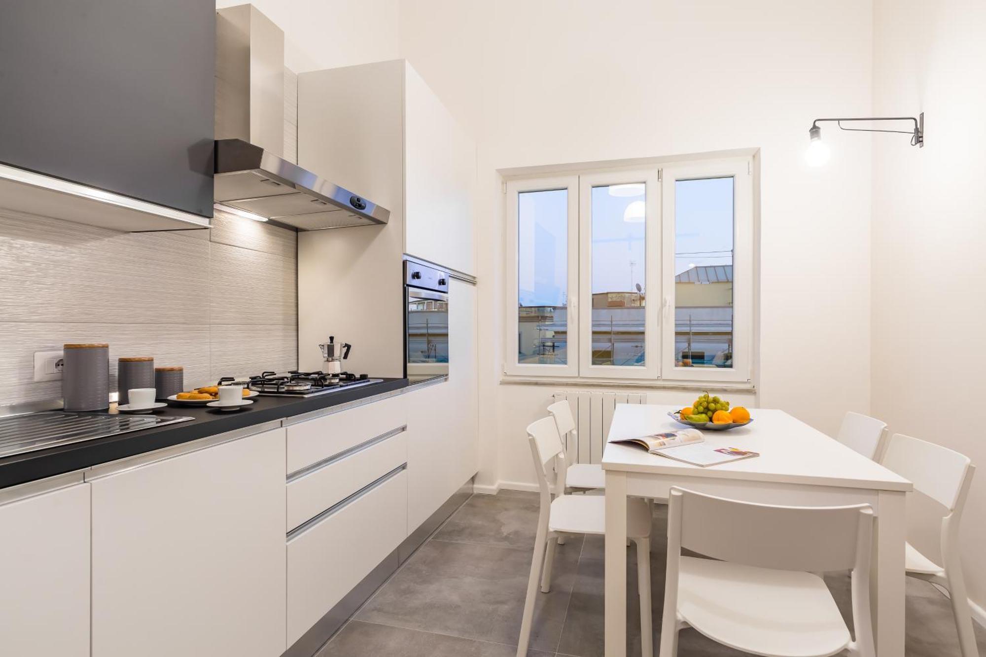 Arenella Family Apartment By Wonderful Italy Napoli Dış mekan fotoğraf