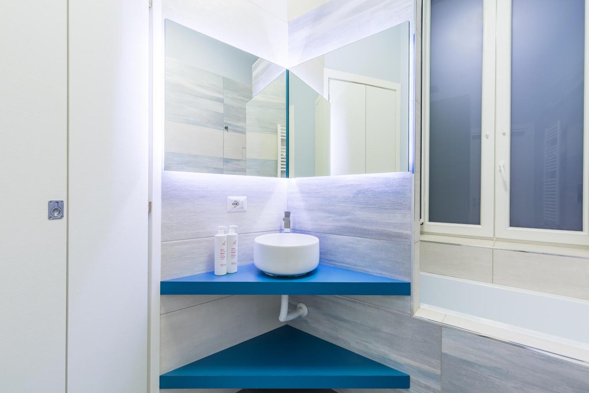 Arenella Family Apartment By Wonderful Italy Napoli Dış mekan fotoğraf