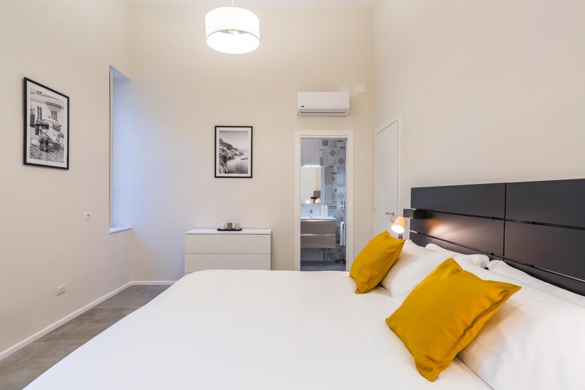 Arenella Family Apartment By Wonderful Italy Napoli Dış mekan fotoğraf